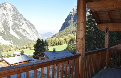Pralognan-la-Vanoise Apartment | Large 4-room apt, mezzanine, 3 bathrooms, stove, near slopes