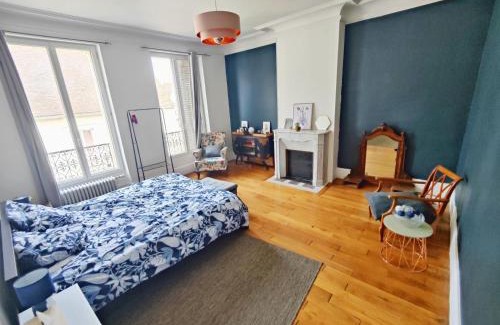 Nemours Apartment | large 5-bedroom 2 floor apartment 200 m2