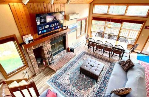 Bretton Woods House | Large 5 bedroom Bretton Woods Townhome 1 gig WiFi