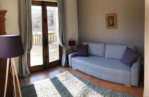 Villard-de-Lans Ski Chalet | Large 5-bedroom chalet / 2 lounges. Near village and ski slopes