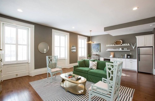 Downtown Louisville House | Large 5K Ft Center DownTown By Omni | Large Group