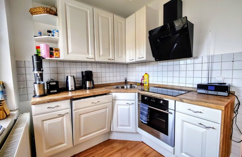 Plauen Apartment | Large accommodation with full equipment on 100sqm