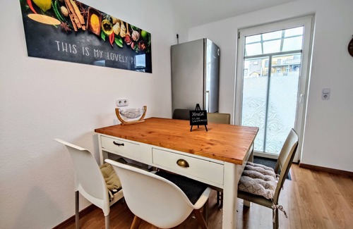 Plauen Apartment | Large accommodation with full equipment on 100sqm