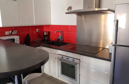 Mediterranee Apartment | Large air conditioned T3 200 m from the main beach, secure garage