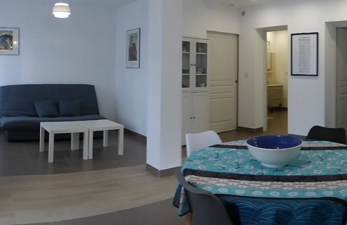 Banyuls-sur-Mer Apartment | Large air-conditioned T2, private parking near the center and beach