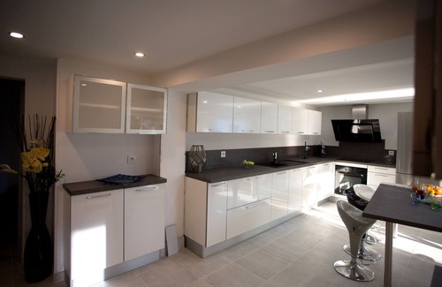 Biscarrosse House | Large air-conditioned house (10 people) in large enclosed wooded grounds, heated swimming pool