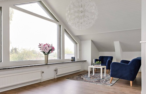 Onslunda House | Large and beautifully decorated pool house on Österlen | SE01010
