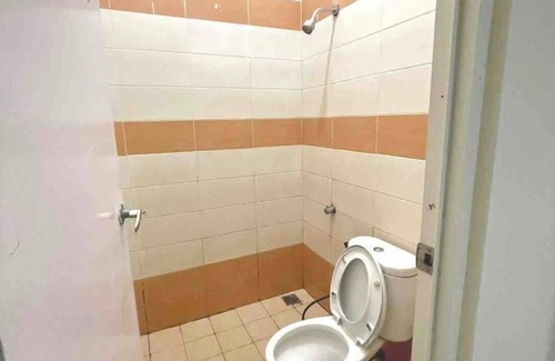 Cilandak House | Large and Cheap Family Guesthouse in Graha Permata Kota