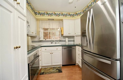 National Hills House | Large and Cozy Home 1.1miles Walk to Masters Tournament