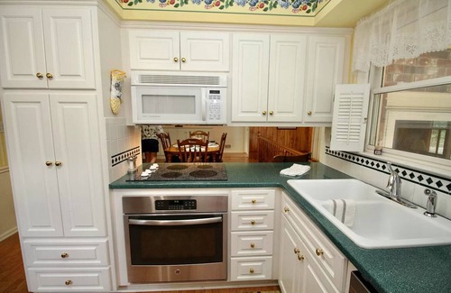 National Hills House | Large and Cozy Home 1.1miles Walk to Masters Tournament