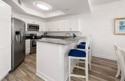 Saint Simons Island Condo | Large and Luxurious Oceanfront Condominium! Enjoy Ocean Views, Beach Access and Pool