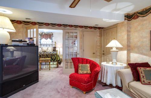 Danville Apartment | Large and Private Guest House Apt with Patio and Views!