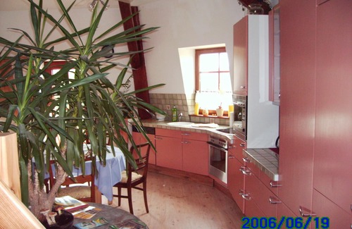 Neukalen House | large apartement with pool, pets are welcome, quiet location