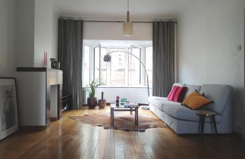 Vogelzang Apartment | Large apartment 800m from the beach 90 Square meters
