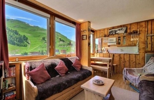 Plagne Centre Apartment | Large apartment at the foot of the slopes with balcony, for 6 people