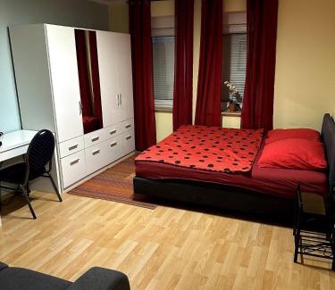 Queis Apartment | Large apartment for 3-10 people near Halle and Leipzig