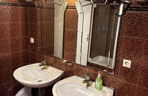 Queis Apartment | Large apartment for 3-10 people near Halle and Leipzig