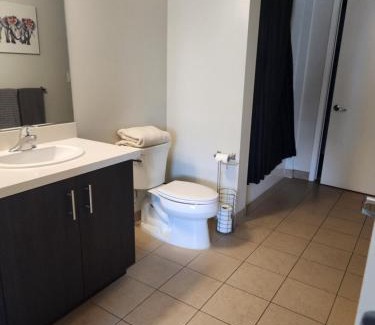 Mount Wilson Apartment | Large Apartment Home
