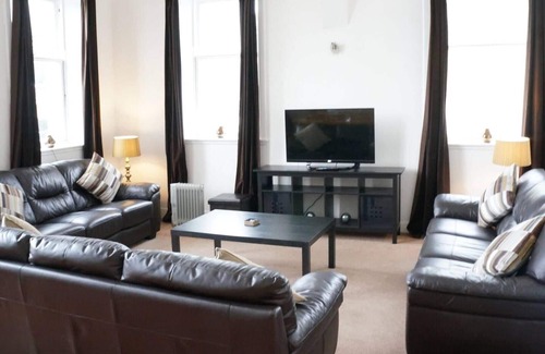 Rothesay Apartment | Large Apartment in Rothesay on The Isle of Bute