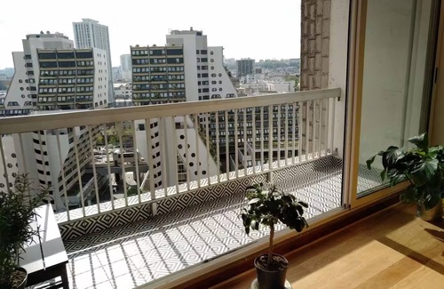 Flandres Apartment | Large apartment in the center of Paris. Ideal for families (10 people!)