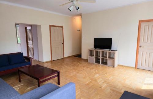 Old Town Apartment | Large Apartment in The Old Town Center