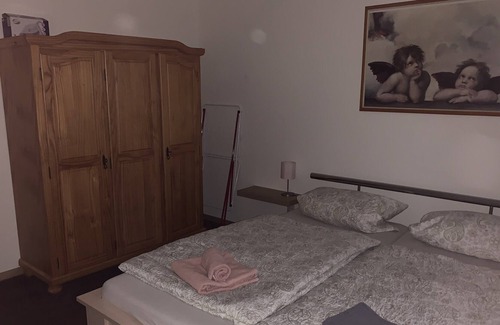 Jork Apartment | Large apartment in the old country