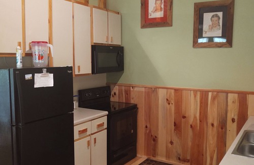 Bryson City House | Large Apartment on Deep Creek, Close To Bryson, The Train, And National Park