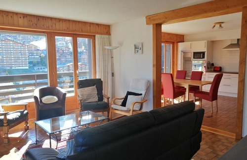 Saint-Pierre-de-Clages Apartment | large apartment, stunning views, swimming pool, big kitchen, 412km of ski slopes