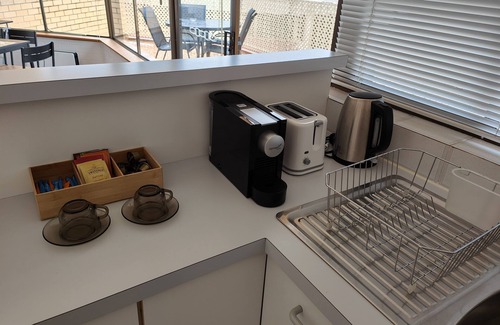 Greenway Apartment | Large Balcony, Lake Views, Full Kitchen, Washer and Dryer