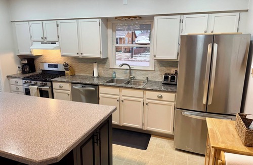 South Haven House | Large Beach House! 4 King beds! Great location!