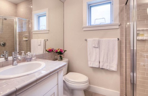 Regional District of Nanaimo House | Large Beach House in the Forest ~ Steps to the Beach