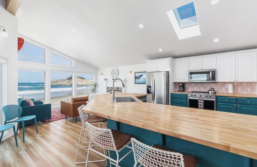 Pacific City House | Large Beachfront Home, Steps to Sand, Amazing Views from the Deck or Inside!