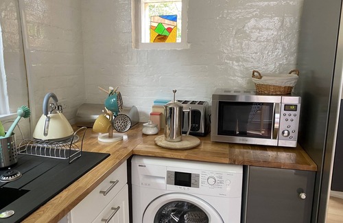 Bournemouth House | Large beautiful unusual house with lots of character and art on the walls.