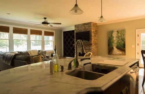 Wilmore House | Large bright 4 BR home in Southend