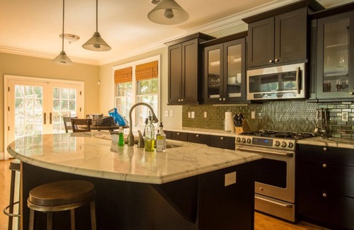 Wilmore House | Large bright 4 BR home in Southend