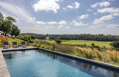 Beauregard-de-Terrasson House | Large, comfortable country house with swimming pool and lovely views.