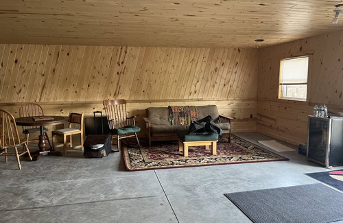 Marshall County Cabin | Large cabin on a private lake. Lots of great fishing lakes in the area.