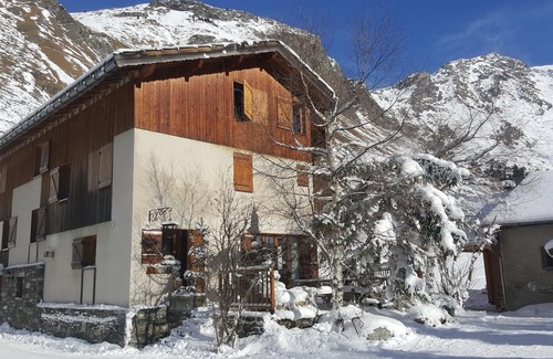Champagny-en-Vanoise Ski Chalet | Large Chalet with a view, 7min away from la Plagne