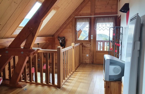 Chastreix Ski Chalet | Large chalet - South-facing, view of the Cantal - Sleeps 15, at the foot of the slopes