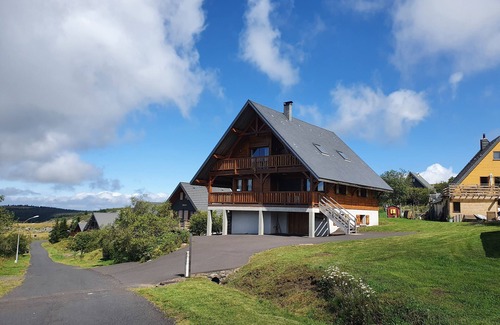 Chastreix Ski Chalet | Large chalet - South-facing, view of the Cantal - Sleeps 15, at the foot of the slopes