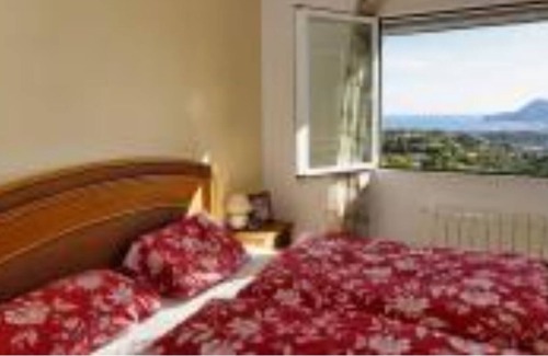 Altea la Vella Ski Chalet | Large chalet with private pool