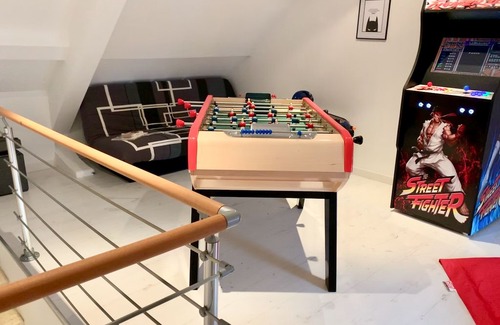 Saint-Regnobert-de-la-Cote-de-Nacre House | Large character house 12 pers 100m sea 7ch games room