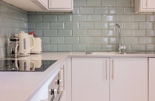 Avonmore and Brook Green House | Large & charming 5BR House near Kensington Olympia