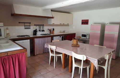 Caniac-du-Causse House | Large, charming gîte. Authentic Quercy house with swimming pool