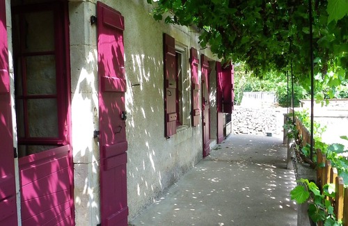 Caniac-du-Causse House | Large, charming gîte. Authentic Quercy house with swimming pool