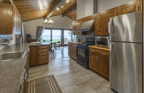 Forestville House | LARGE Clean Updated Lake front Cottage with THE MOST INCREDIBLE VIEW & BEACH !