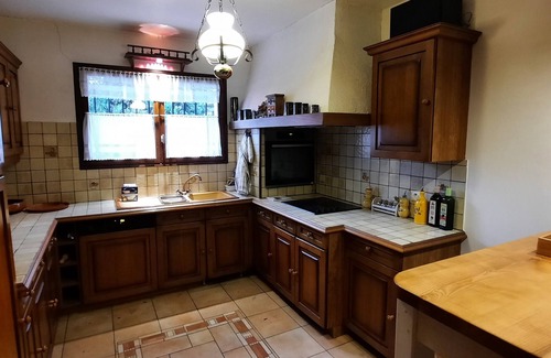 La Figarasse Villa | Large comfortable villa 5 minutes from the beach garden terraces pets allowed