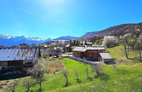 Puy-Saint-Vincent Apartment | Large, comfortable apartment for 4/6 people