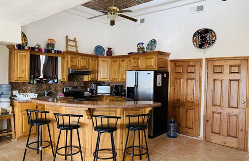Puerto Penasco House | Large Comfortable Home with Spectacular Views, 4 Bedrooms/4 Bathrooms, Sleeps 8!