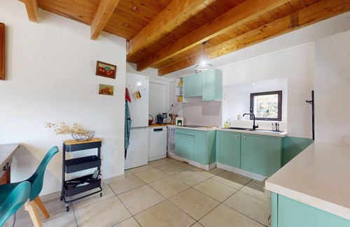 Vielprat House | Large, comfortable farmhouse on the edge of the forest with panoramic views of the valley.